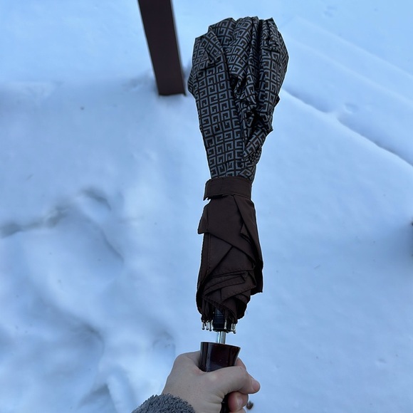 Givenchy Umbrella Spell Out All Over Logo One Touch Parasol Brown Vintage Retro - Picture 3 of 11